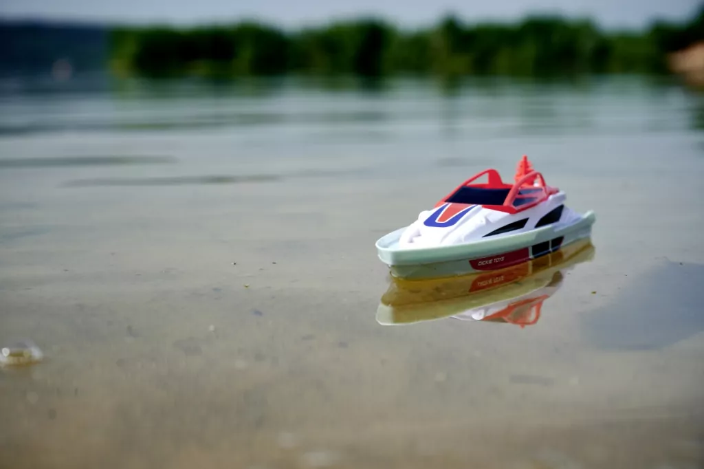 Sea Cruiser. Łódź zdalnie sterowana 34cm - tantis.pl