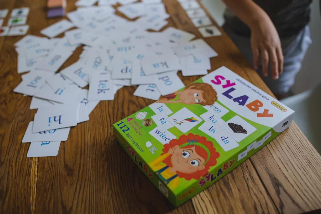 Sylaby. Układanka edukacyjna - tantis.pl