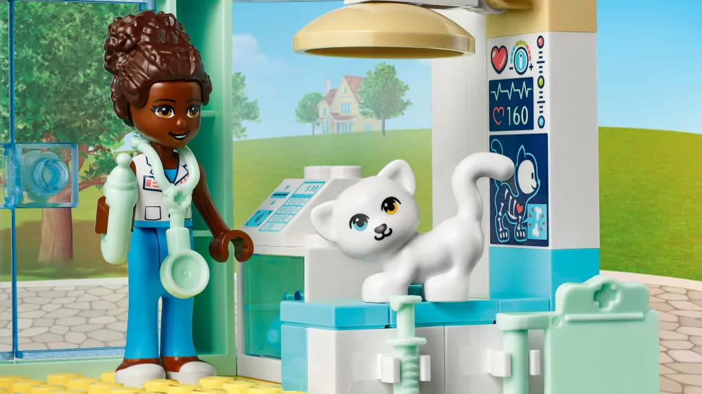 LEGO® Friends. Klinika dla zwierzątek. 41695 - tantis.pl