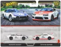 Hot Wheels Premium Toyota 2-pak - tantis.pl