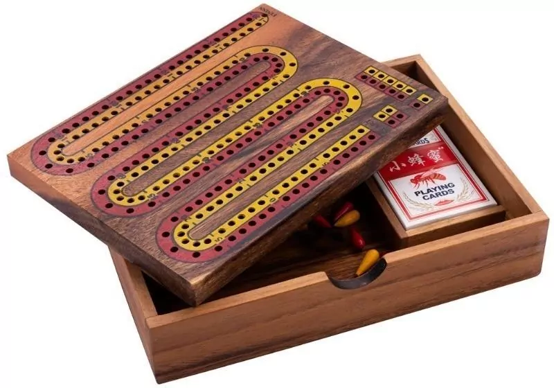 Cribbage w drewnianym pudełku z kartami - tantis.pl