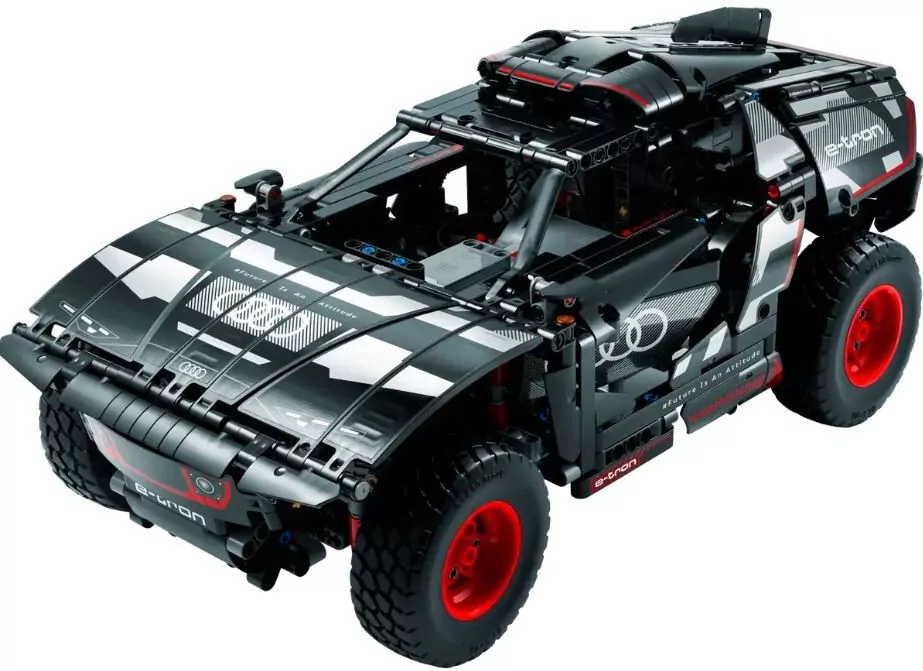 LEGO Technic. Klocki, Audi RS Q e-tron. 42160 - tantis.pl