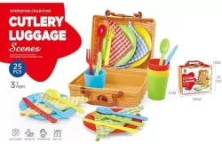 Zestaw naczyń w piknikowym koszyku 25el