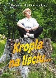 Kropla na liściu