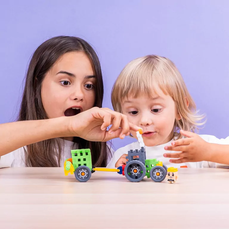 Mini Waffle - Farmer - Traktor z opryskiwaczem - tantis.pl