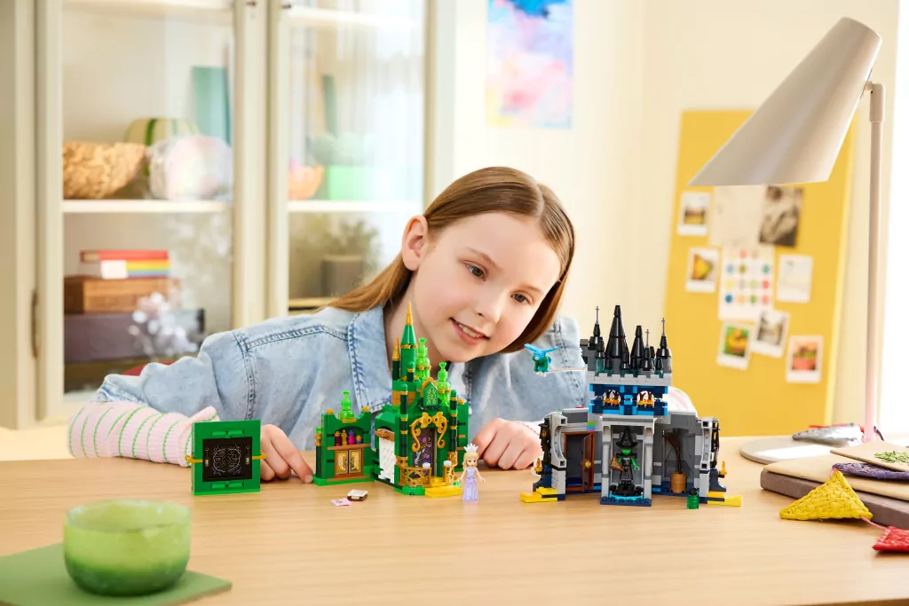 LEGO® Emerald City i Kiamo Ko Castle 75689 - tantis.pl