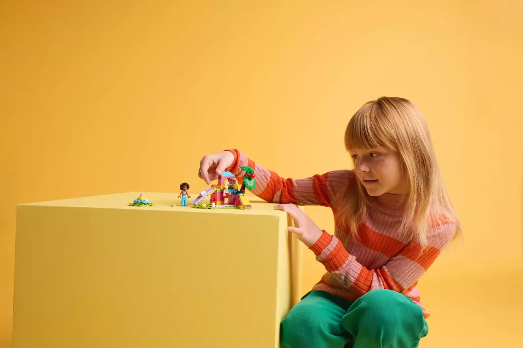 LEGO® Plac zabaw dla świnek morskich 42640 - tantis.pl