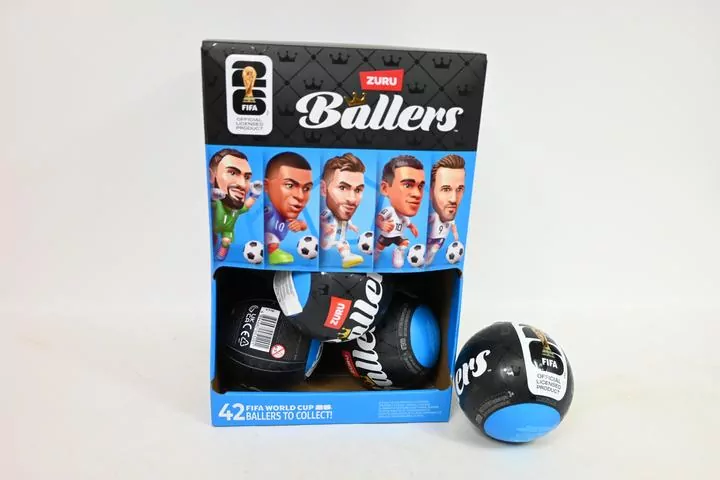 *****ZURU FIFA Ballers fig.piłkarz kula 77792 /13 - tantis.pl