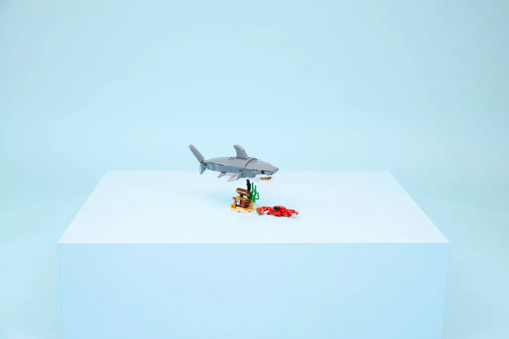 LEGO® Creator. Groźny rekin i skrzynia 31381 - tantis.pl