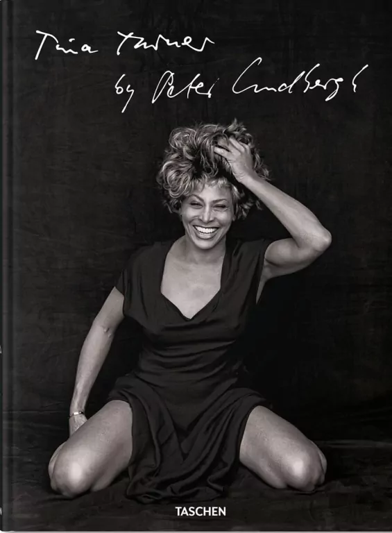 Tina Turner by Peter Lindbergh wer. angielska - tantis.pl