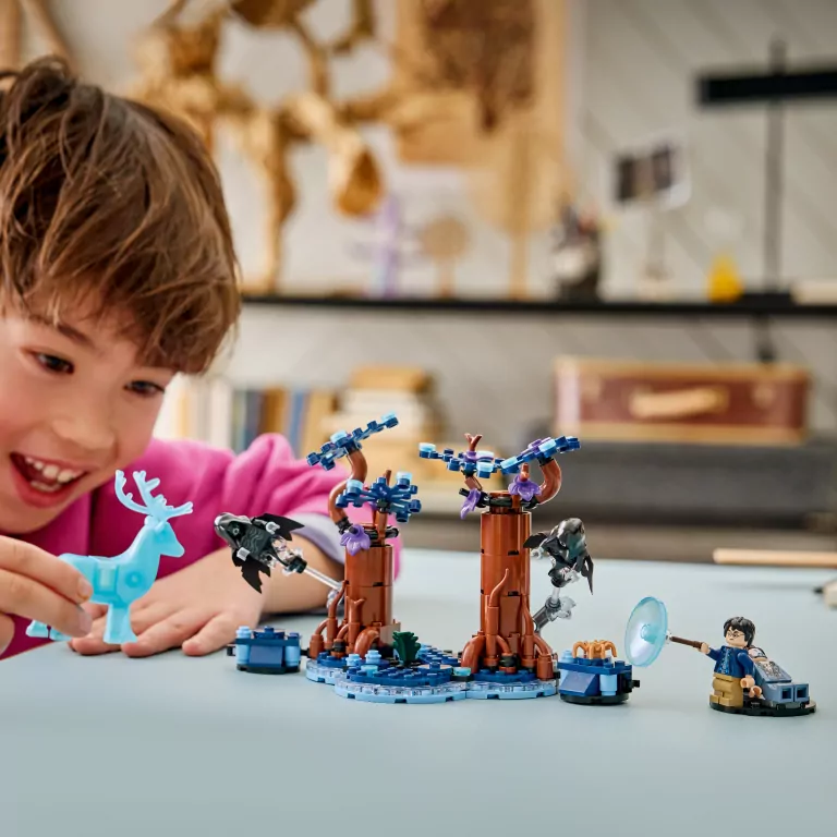 LEGO® Zakazany Las: Expecto Patronum 76475 - tantis.pl