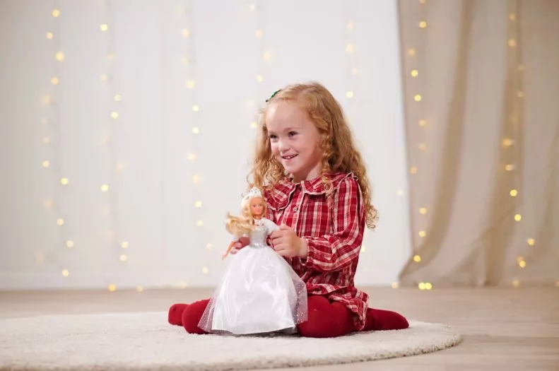 Steffi w białej sukni - tantis.pl