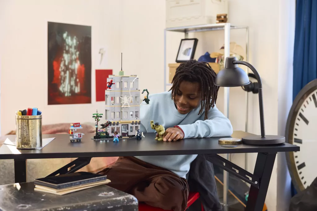 LEGO® Epickie starcie: Spider-Man kontra Hulk 76350 - tantis.pl