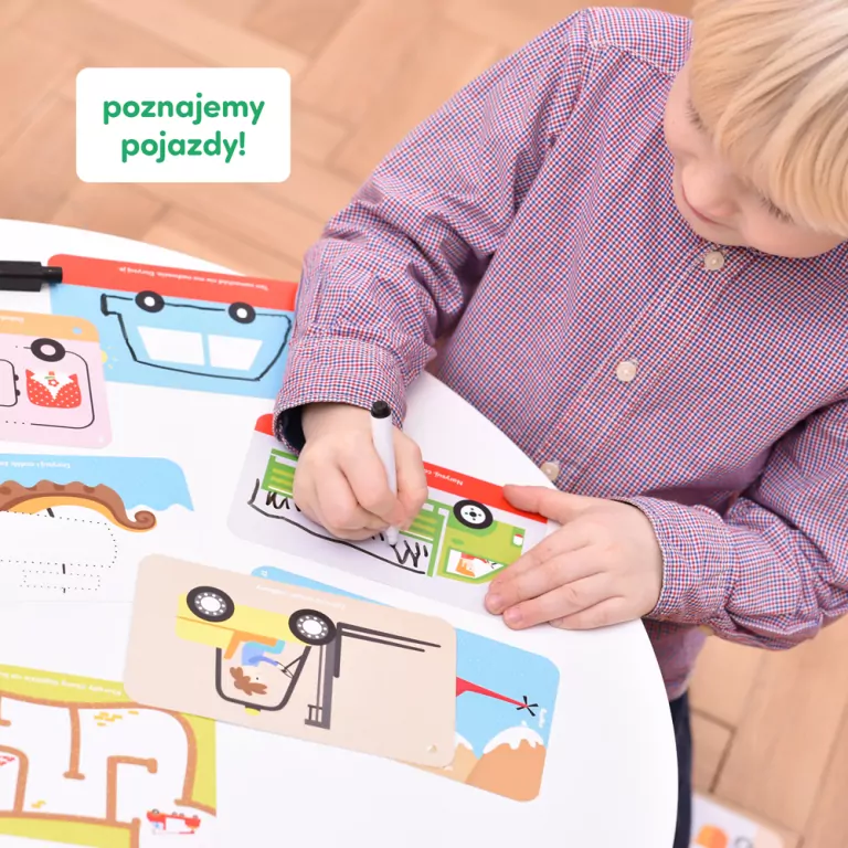 CzuCzu. Pojazdy. Zabawy kreatywne z pisakiem zmazywakiem 3+ - tantis.pl