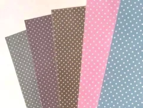 Karton w kropki 24x34cm 5 arkuszy - tantis.pl