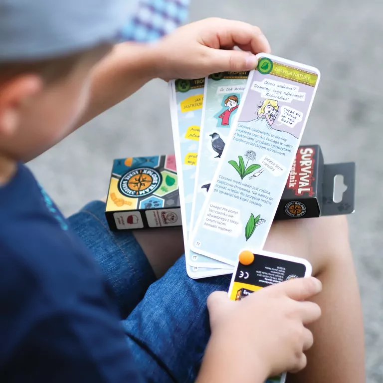 CzuCzu. Xplore Team. Survival. Poradnik Skauta - tantis.pl