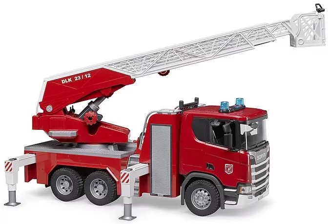 Scania Super 560R. Straż pożarna z pompą wodną - tantis.pl