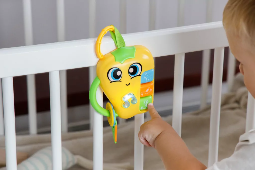 Lisciani Carotina Baby Grzechotka interaktywna Papriko - tantis.pl
