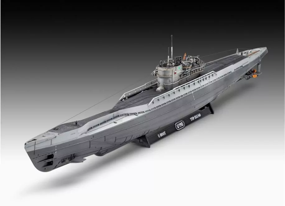 German Submarine Type IX C/40 U190 - tantis.pl