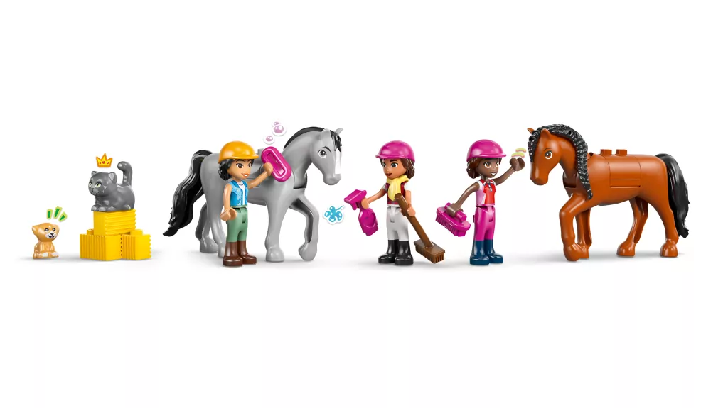 LEGO® Friends  Stadnina i szkółka jeździecka 42688 - tantis.pl