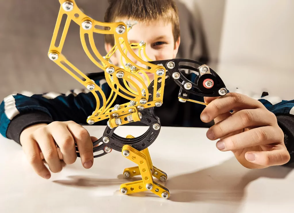 Mały Konstruktor. Dinozaur Pterodactyl - tantis.pl