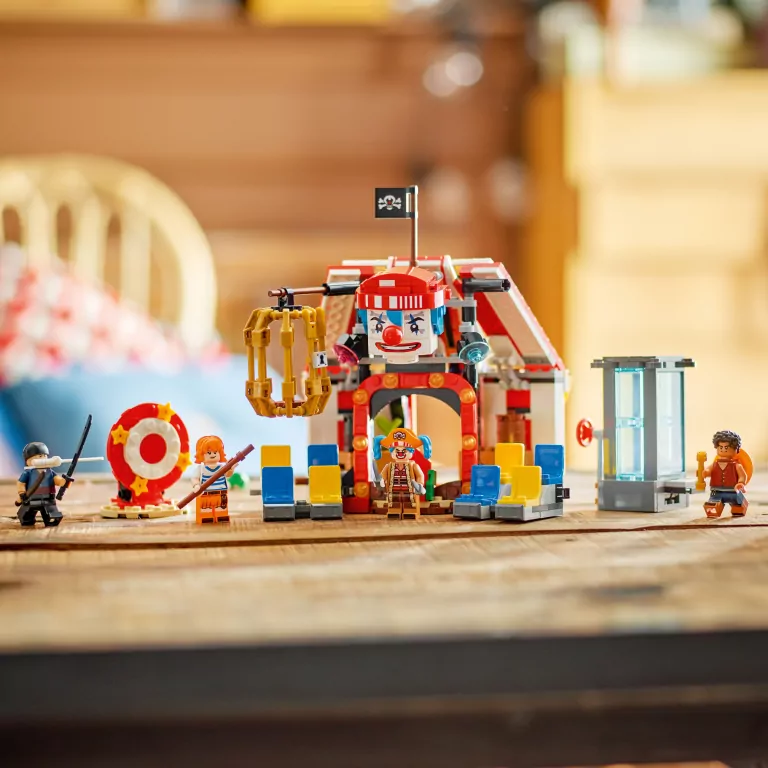 LEGO® One Piece. Namiot cyrkowy klauna Buggy’ego 75637 - tantis.pl