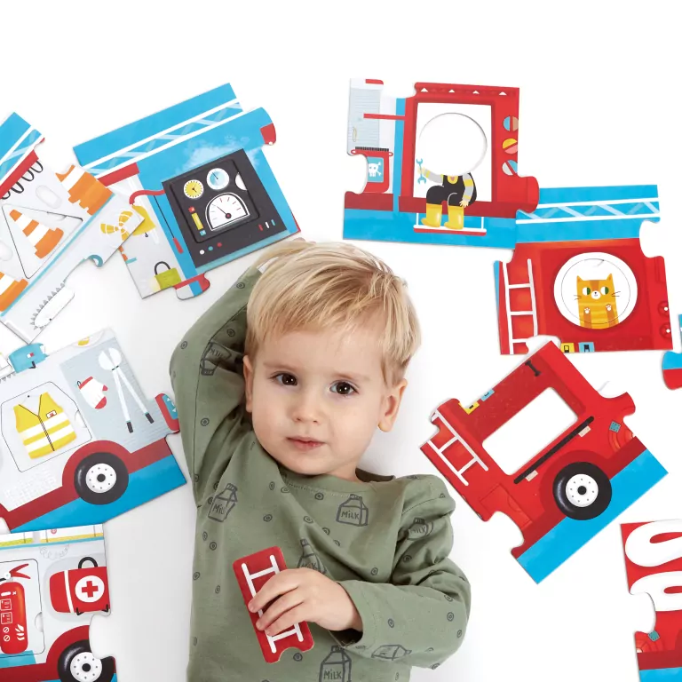 CzuCzu. Puzzle z dziurką. Wóz strażacki. 24 el. - tantis.pl