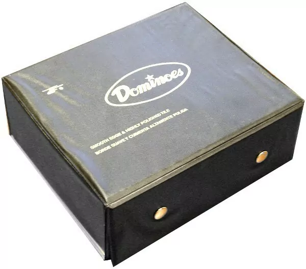 Domino kolorowe w etui. 136 sztuk - tantis.pl