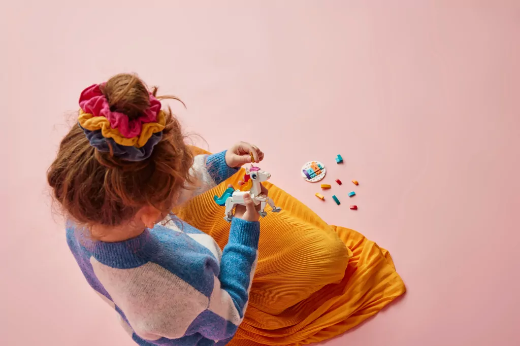 LEGO® Creator. Magiczny jednorożec. 31140 - tantis.pl