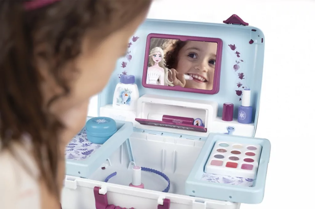 Walizka beauty. Kraina Lodu - tantis.pl