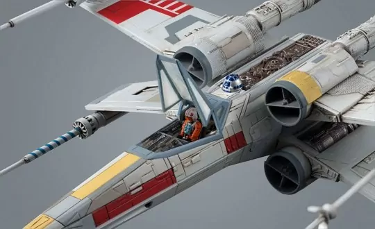 Model plastikowy Star Wars X-WING Starfighter - tantis.pl