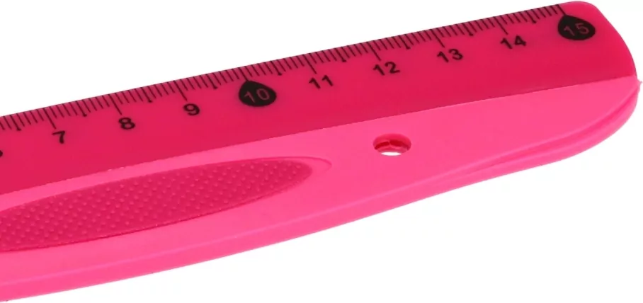 Linijka plastikowa. Różowa 15cm - tantis.pl