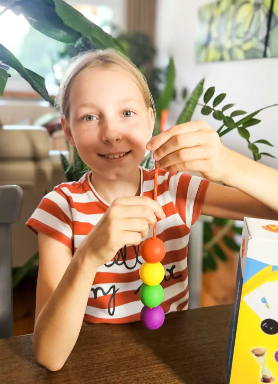 Nawlekaj nie czekaj. Gra edukacyjna - tantis.pl