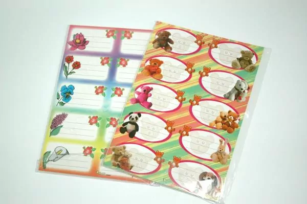 Naklejki na zeszyt D - tantis.pl