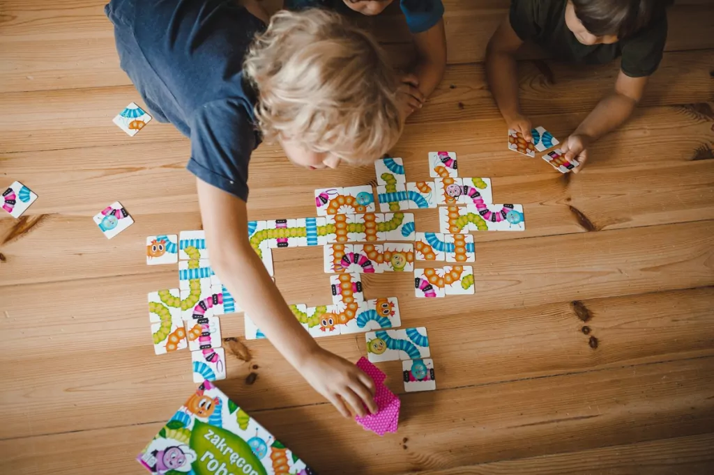 Zakręcone robale - tantis.pl