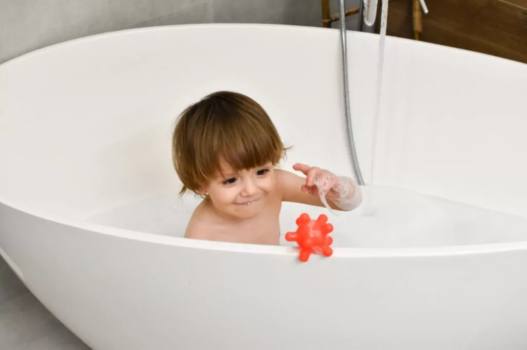 Piłka sensoryczna. 5 sztuk w opakowaniu - tantis.pl