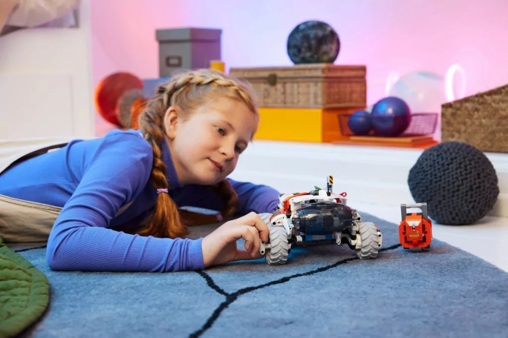 LEGO® Technic. Kosmiczna ładowarka LT78 42178 - tantis.pl