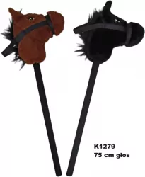 Koń na kiju z głosem 75cm. Mix