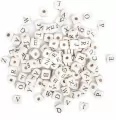 Koraliki drewniane litery 100szt - tantis.pl