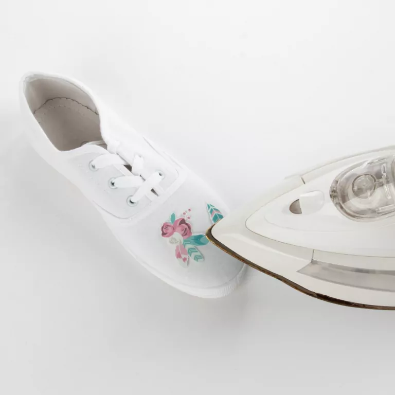 Tatuaże do obuwia świecące w ciemności Love KIDEA - tantis.pl