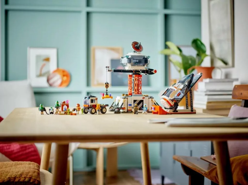 LEGO® City. Stacja kosmiczna i stanowisko startowe rakiety 60434 - tantis.pl