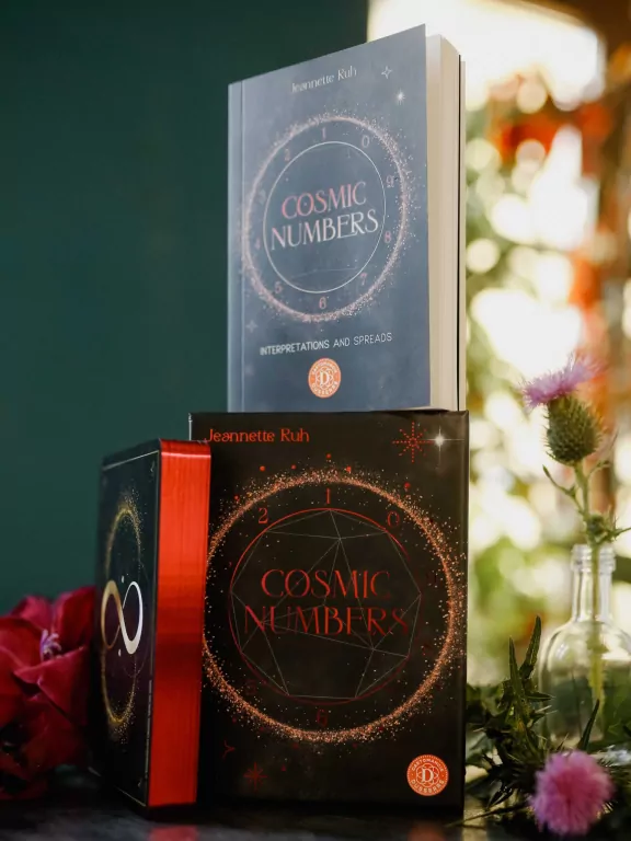 Karty tarot Cosmic Numbers Cartamundi - tantis.pl