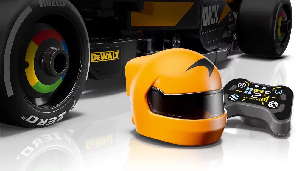 LEGO® Bolid F1® McLaren Team MCL38 77251 - tantis.pl