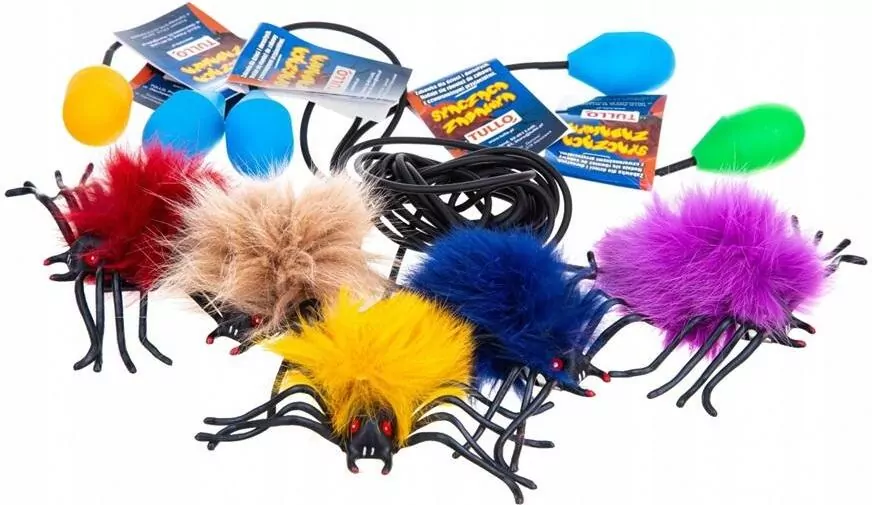 Skaczący pająk. Mix - tantis.pl