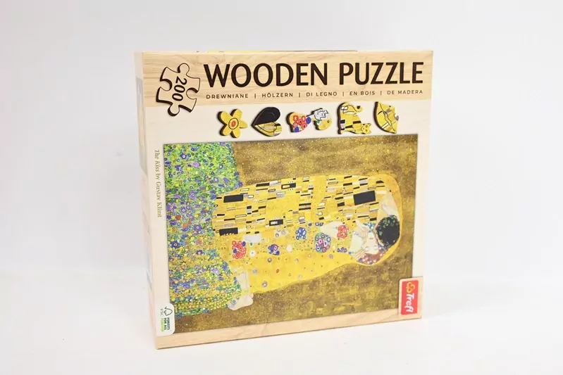 Trefl. Puzzle drewniane 200. Pocałunek Gustav Klimt - tantis.pl