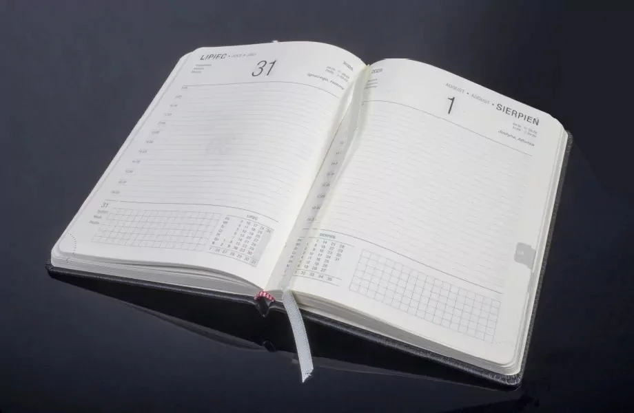 KALENDARZ KSIAZ A5 OPR TW DZIENNY JOWISZ CZAR OP - tantis.pl