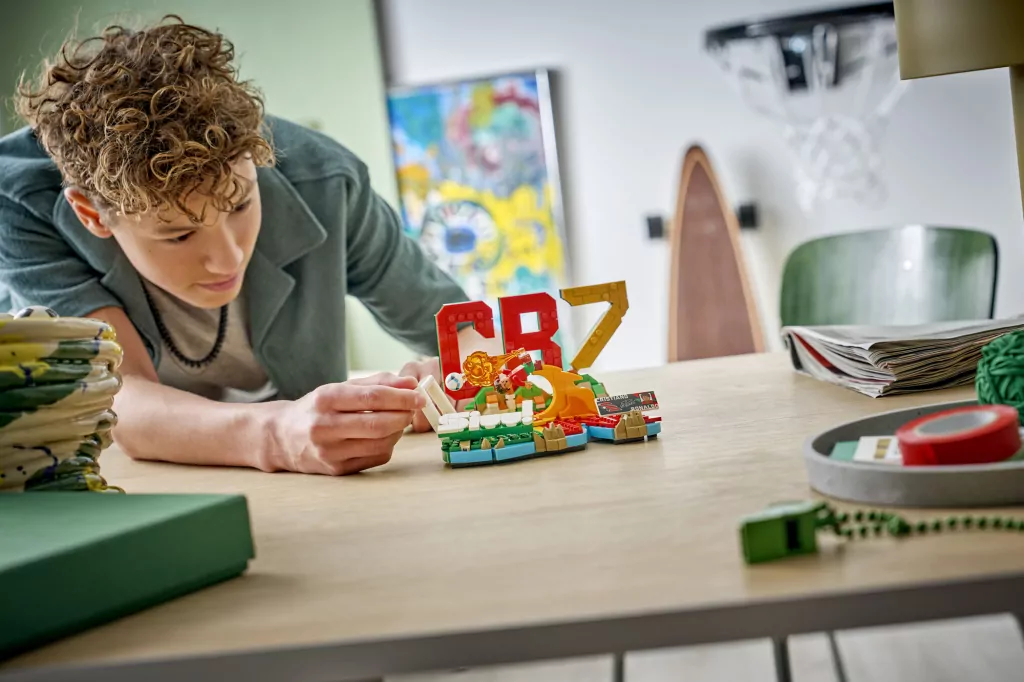 LEGO® Cristiano Ronaldo — piłkarskie momenty 43012 - tantis.pl
