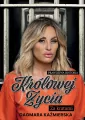Prawdziwa historia Królowej Życia. Za kratami - tantis.pl