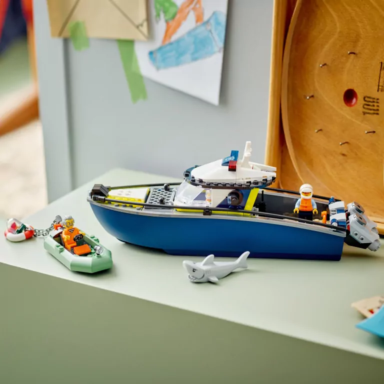 LEGO® City. Pościg łodzią policyjną 60456 - tantis.pl