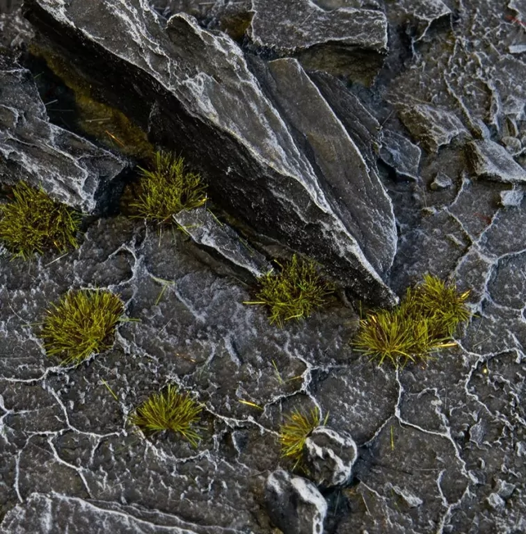 Gamers Grass: Special tufts - 2 mm - Dark Moss (Tiny) - tantis.pl